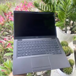 Laptop Dell Latitude 5300 cảm ứng gọn nhẹ